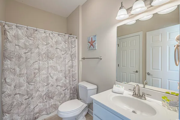 $839,000 | 703 37th Avenue South, North Myrtle Beach, SC 29582