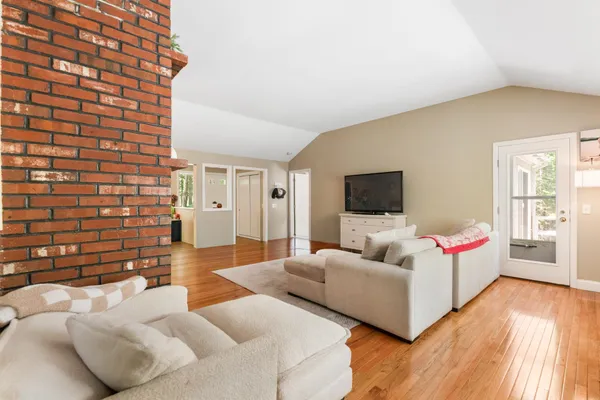 $529,000 | 10 Wedgewood Drive, Grantham, NH 03753