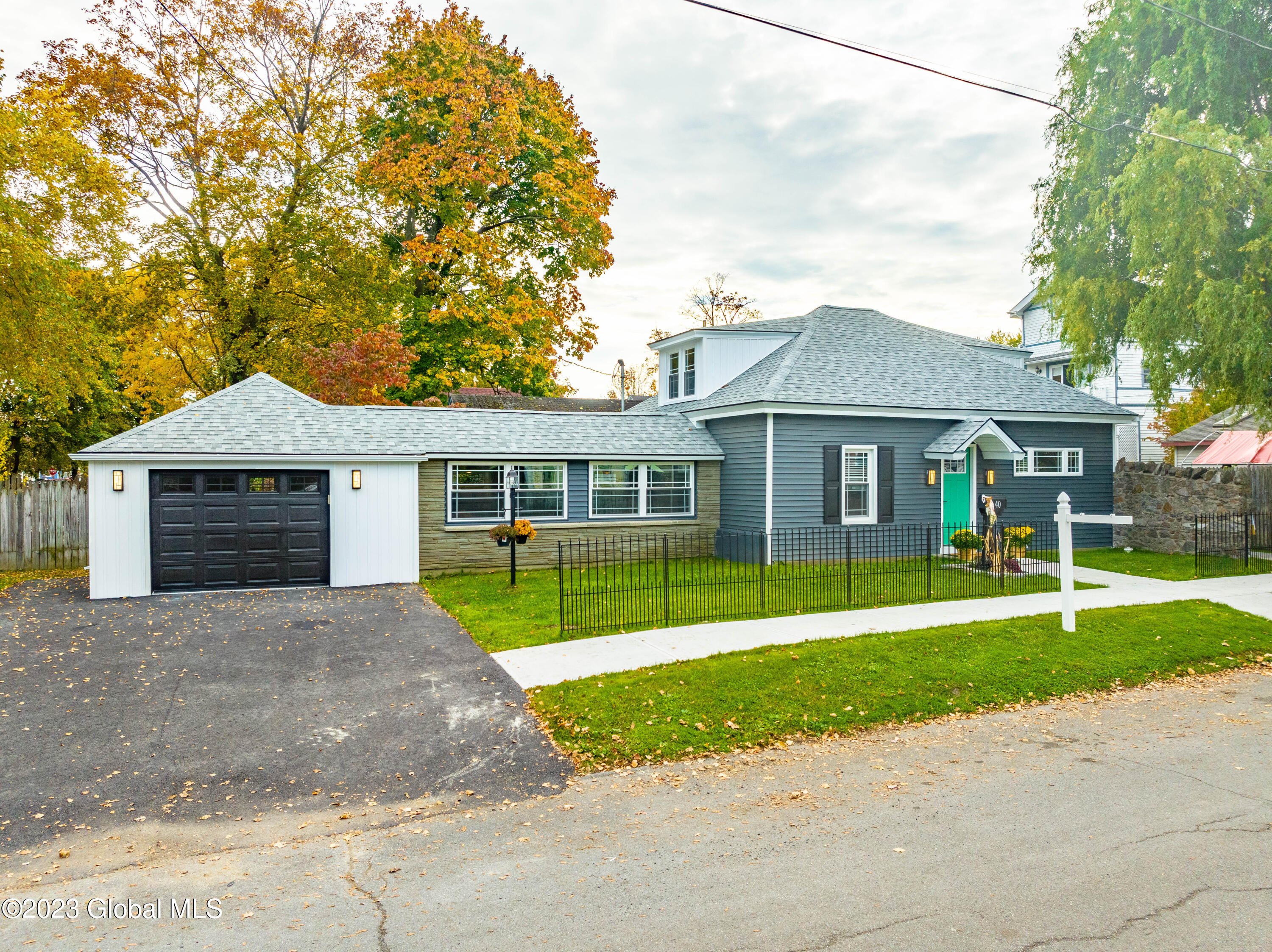 40 117th Street Troy, NY 12182 - Photo 3 of 22 out5