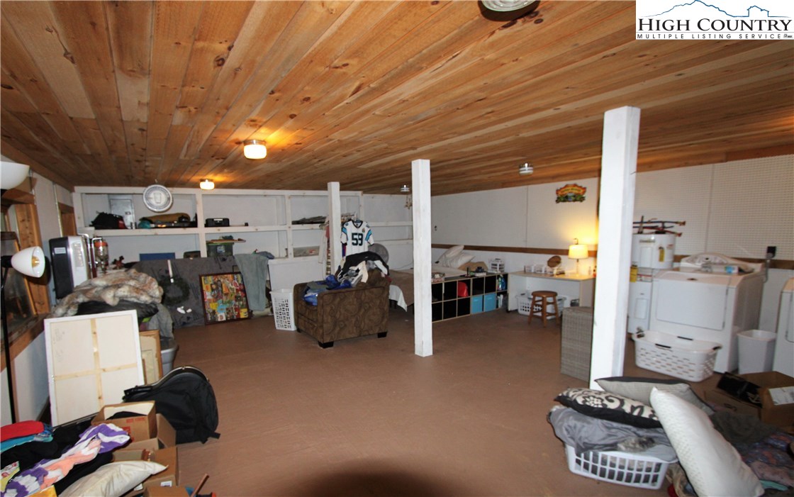 607-609 Norman Road Boone, NC 28607 - Photo 17 of 18 Gallery Image 17