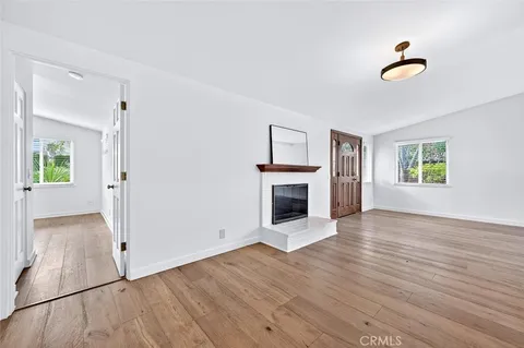 $2,495,000 | 1962 Fullerton Avenue, Costa Mesa, CA 92627