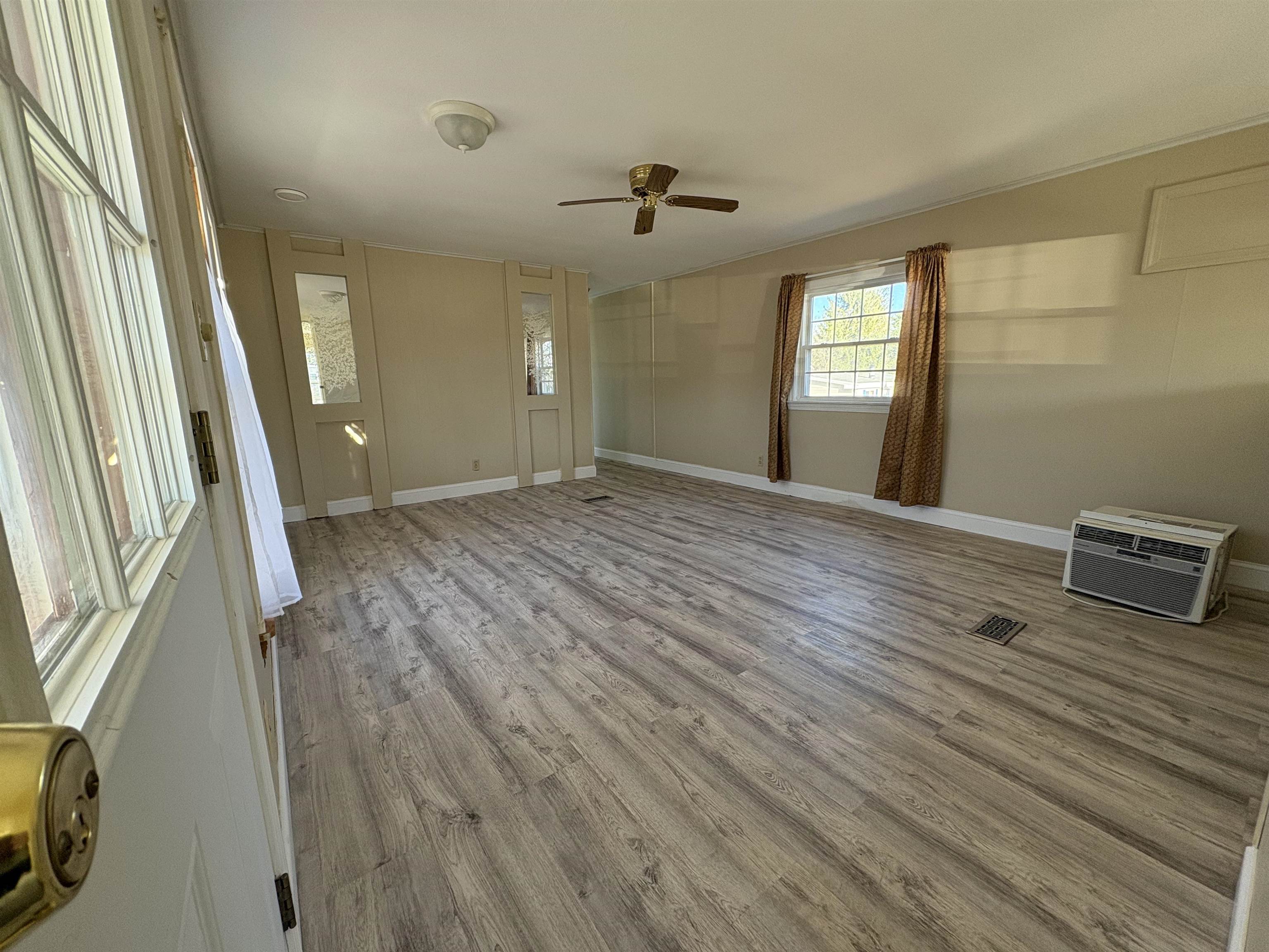 82 Rachael Circle Goffstown, NH 03045 - Photo 14 of 17