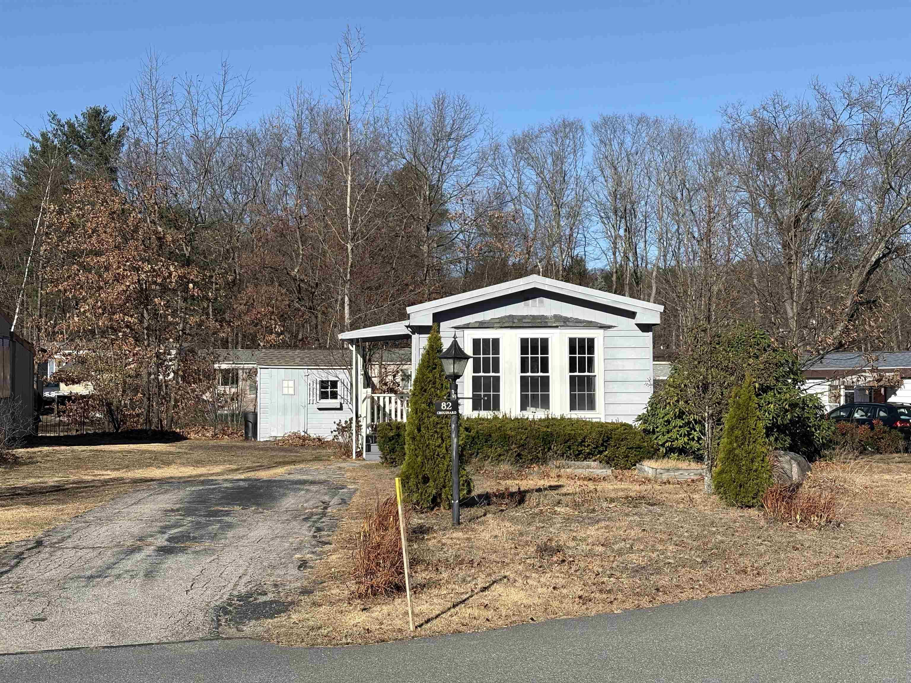 82 Rachael Circle Goffstown, NH 03045 - Photo 5 of 17