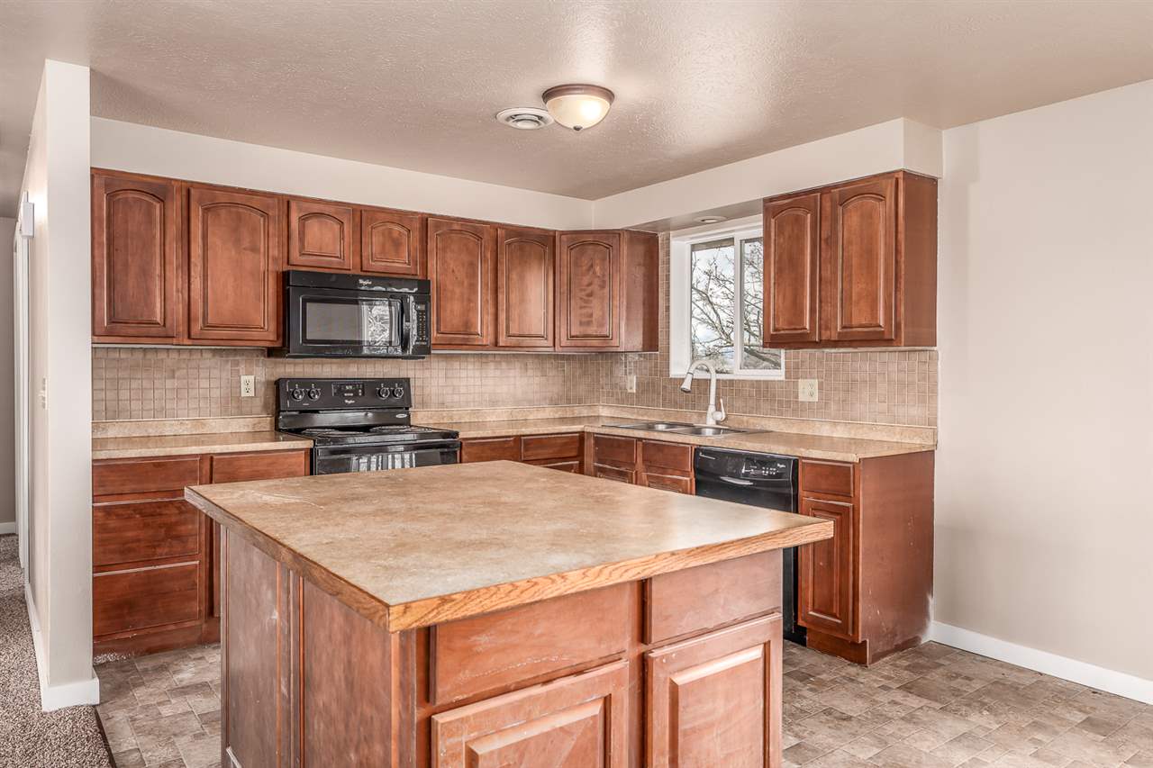 4623 North Harvard Road Otis Orchards, WA 99027 - Photo 8 of 20 Gallery Image 8