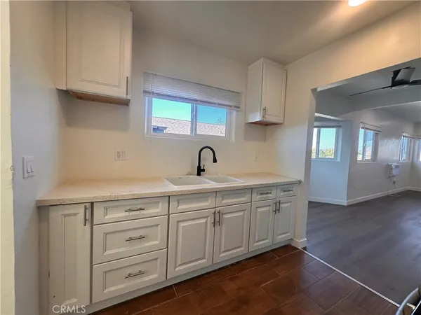 $1,450 | 314 Wilshire Place, Barstow, CA 92311