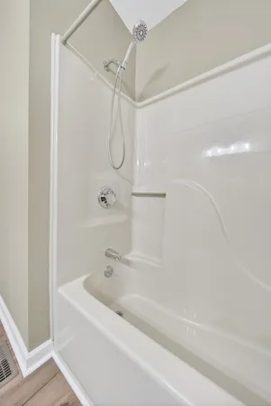 $479,900 | 226 West Biggs Road, Cottontown, TN 37048