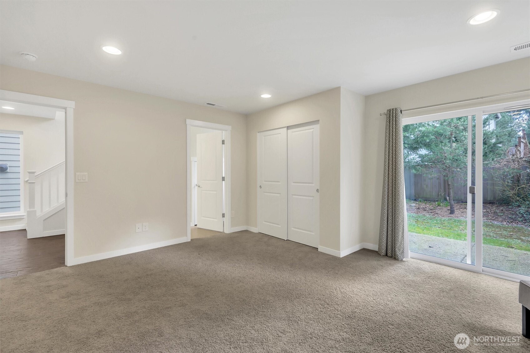 14610 36th Avenue Northeast Lake Forest Park, WA 98155 - Photo 26 of 37