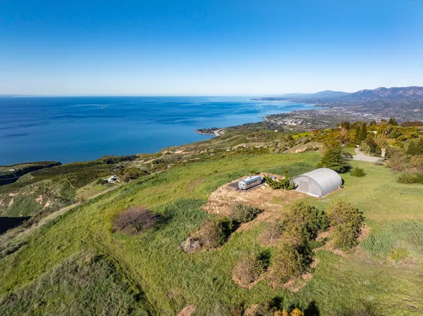 $3,495,000 | 8560 Ocean View Road, Ventura, CA 93001