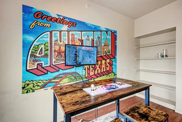 $3,495 | 5117 North Lamar Boulevard, Unit 200, Austin, TX 78751