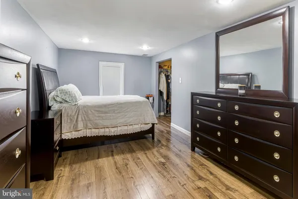 $389,900 | 712 West Wood Avenue, Somerdale, NJ 08083