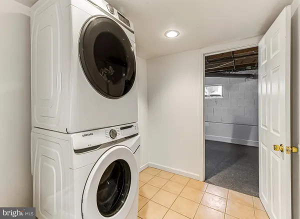 $389,900 | 712 West Wood Avenue, Somerdale, NJ 08083