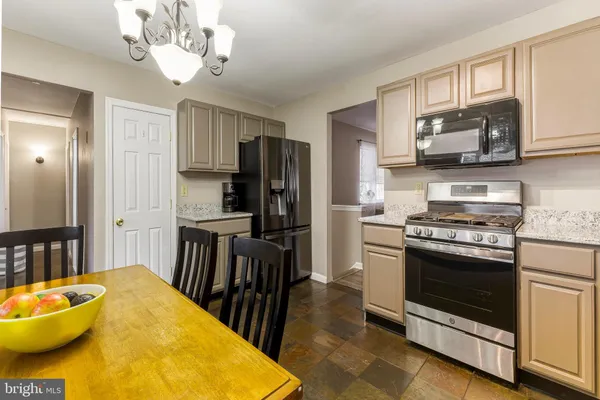 $389,900 | 712 West Wood Avenue, Somerdale, NJ 08083
