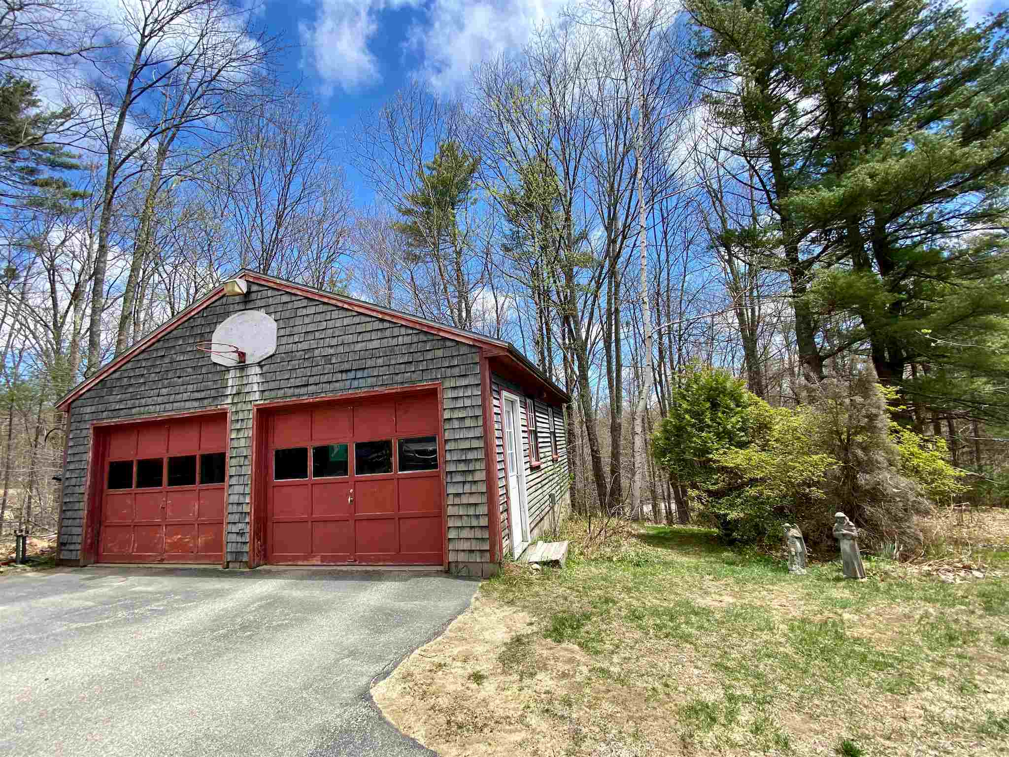 11 Leavitt Road Chichester, NH 03258 - Photo 2 of 37