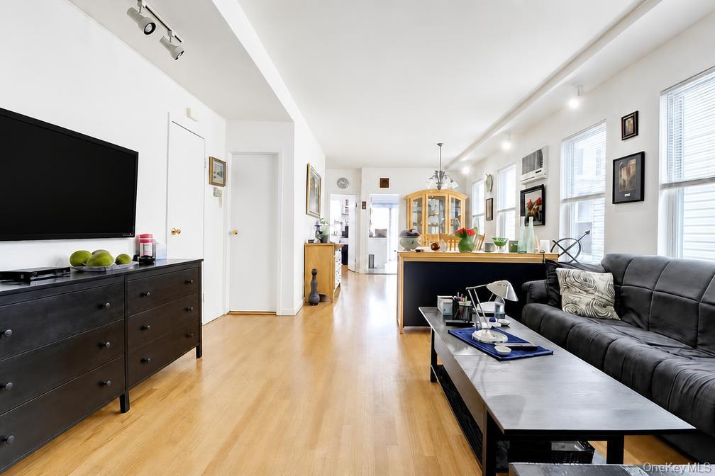 62-14 62nd Road Queens, NY 11379 - Photo 6 of 33 1st Floor