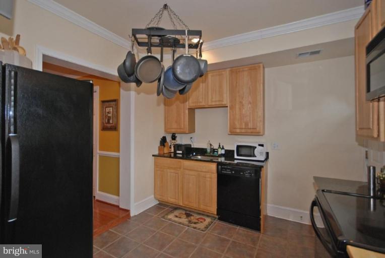 99 Rhode Island Avenue Northeast Washington, DC 20002 - Photo 11 of 24 Kitchen #2