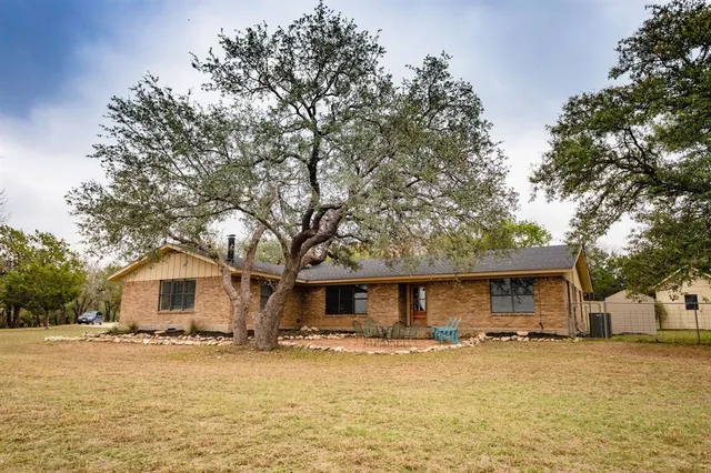 $885,000 | 208 Cr 3315 Valley Mills, Valley Mills, TX 76689