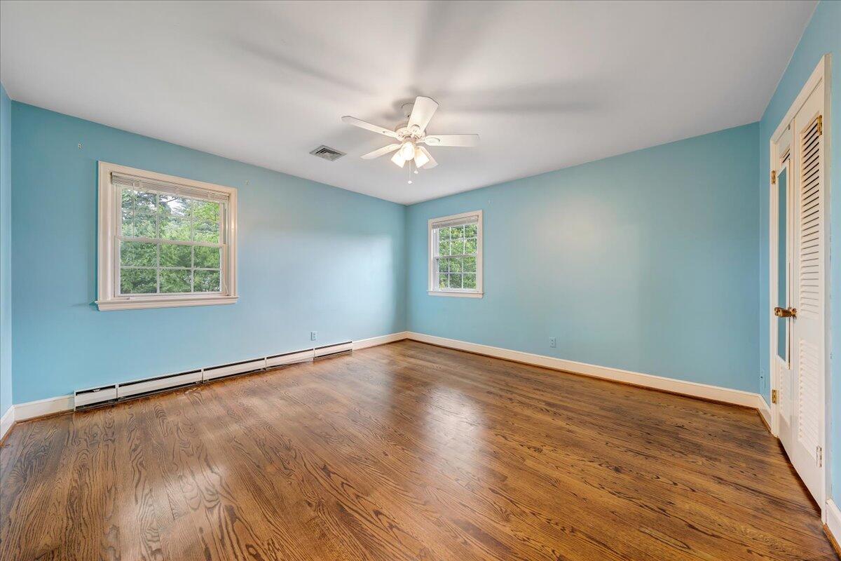 1143 Overland Road Southwest Roanoke, VA 24015 - Photo 23 of 48 36-MIB00910