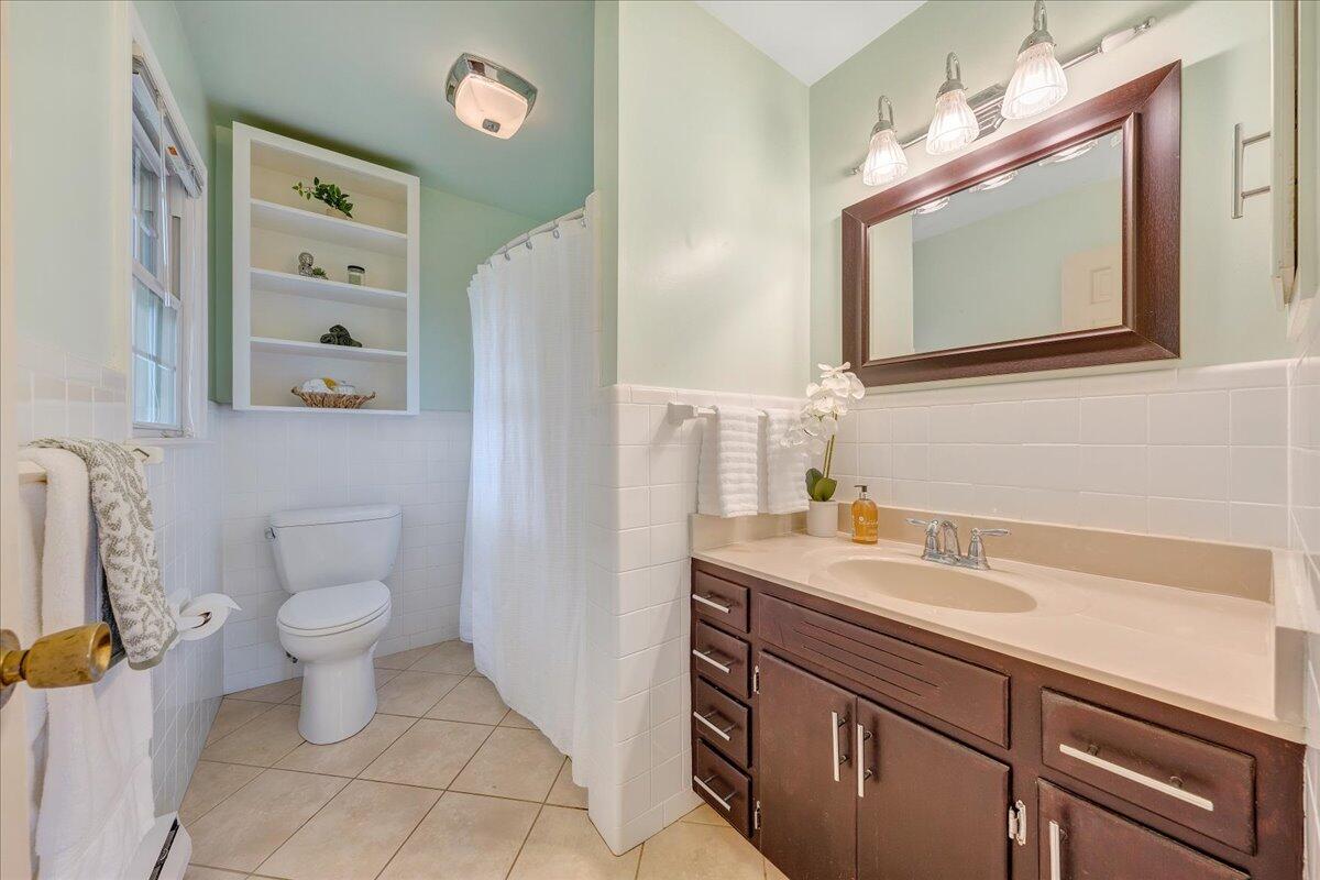 1143 Overland Road Southwest Roanoke, VA 24015 - Photo 28 of 48 42-MIB00925