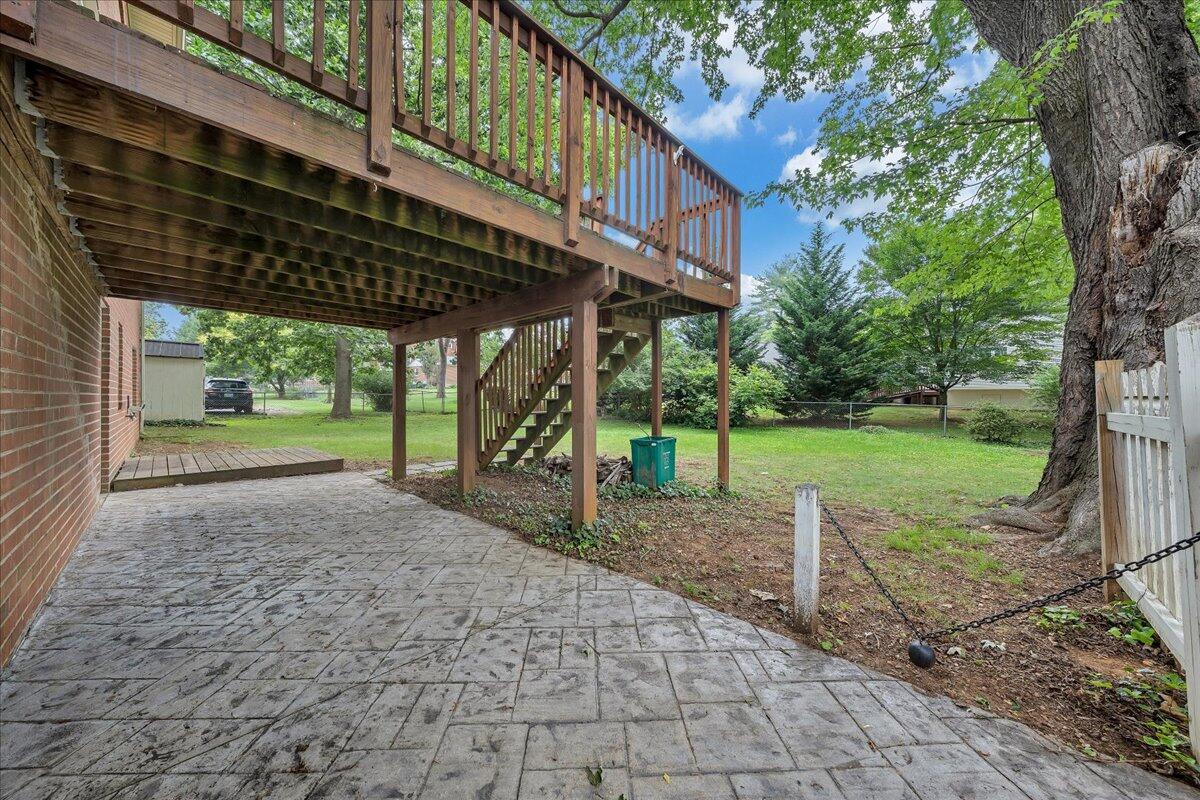 1143 Overland Road Southwest Roanoke, VA 24015 - Photo 34 of 48 50-MIB00955