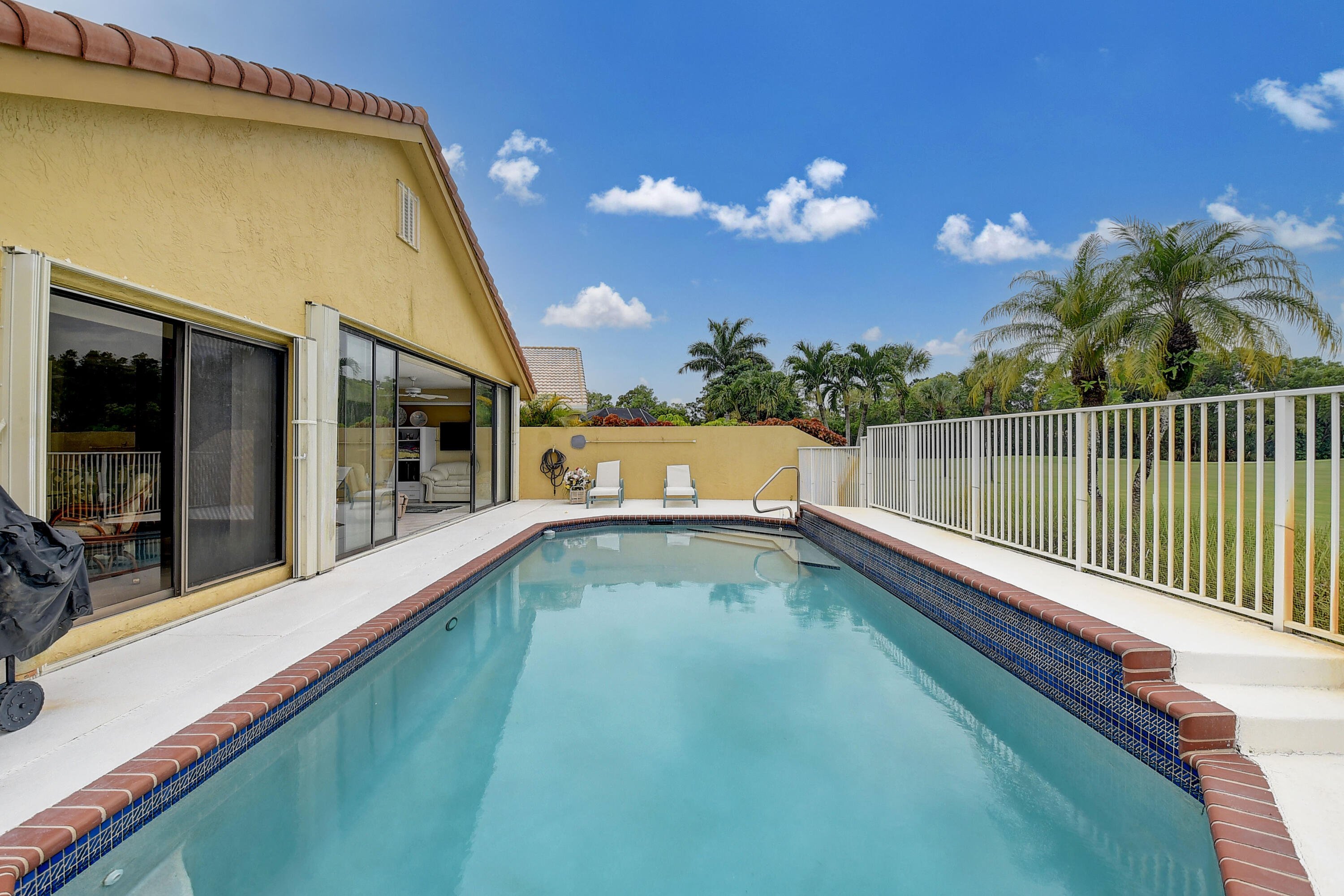 11228 Cloverleaf Circle Boca Raton, FL 33428 - Photo 22 of 54 Pool