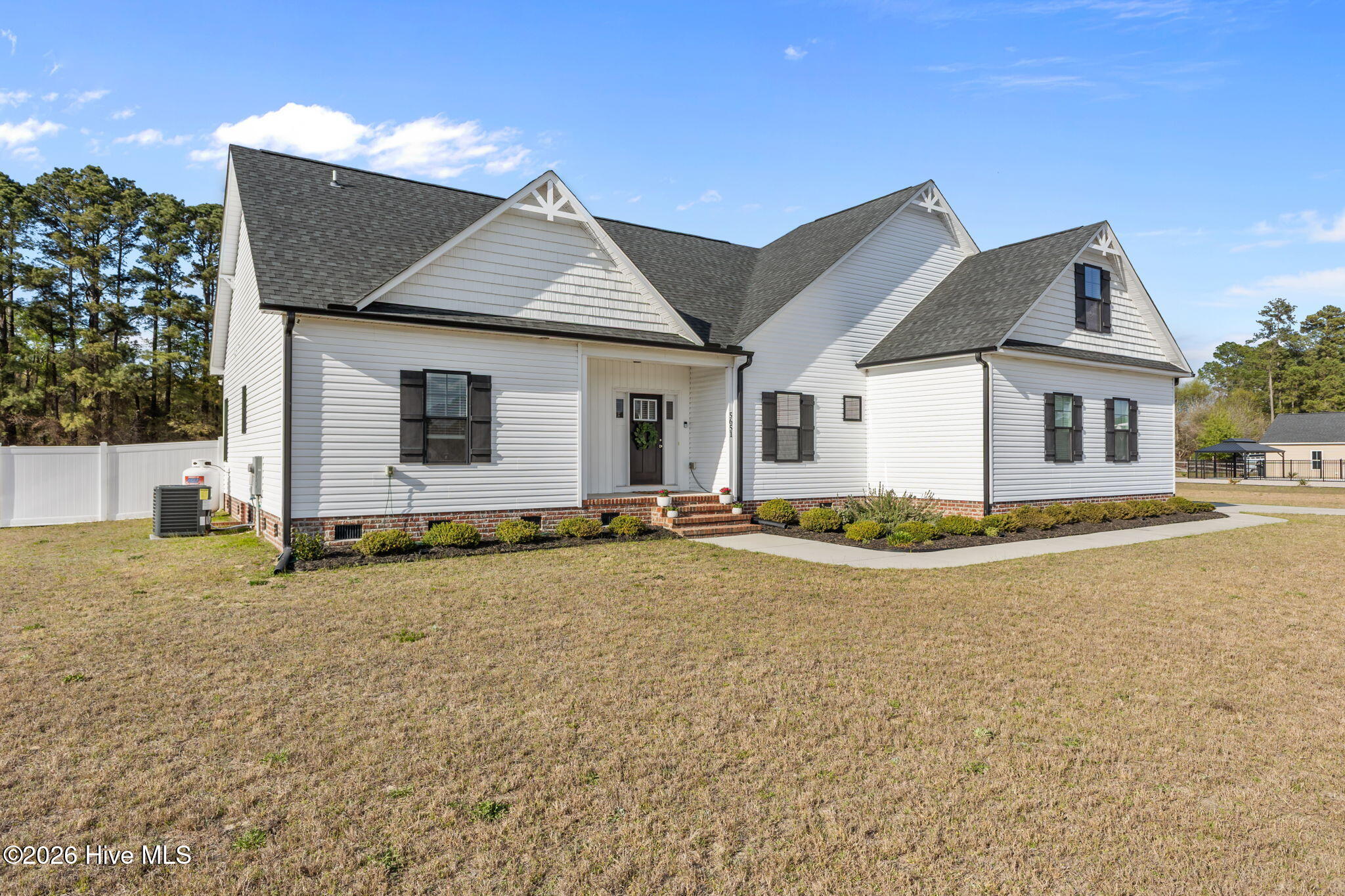 5651 Toby Pl Road Stedman, NC 28391 - Photo 3 of 50 4-web-or-mls-AZ3A7444