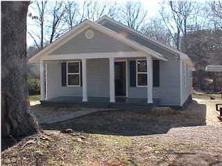 1712 Poe Road Soddy Daisy, TN 37379 - Photo 1 of 7 Primary Photo