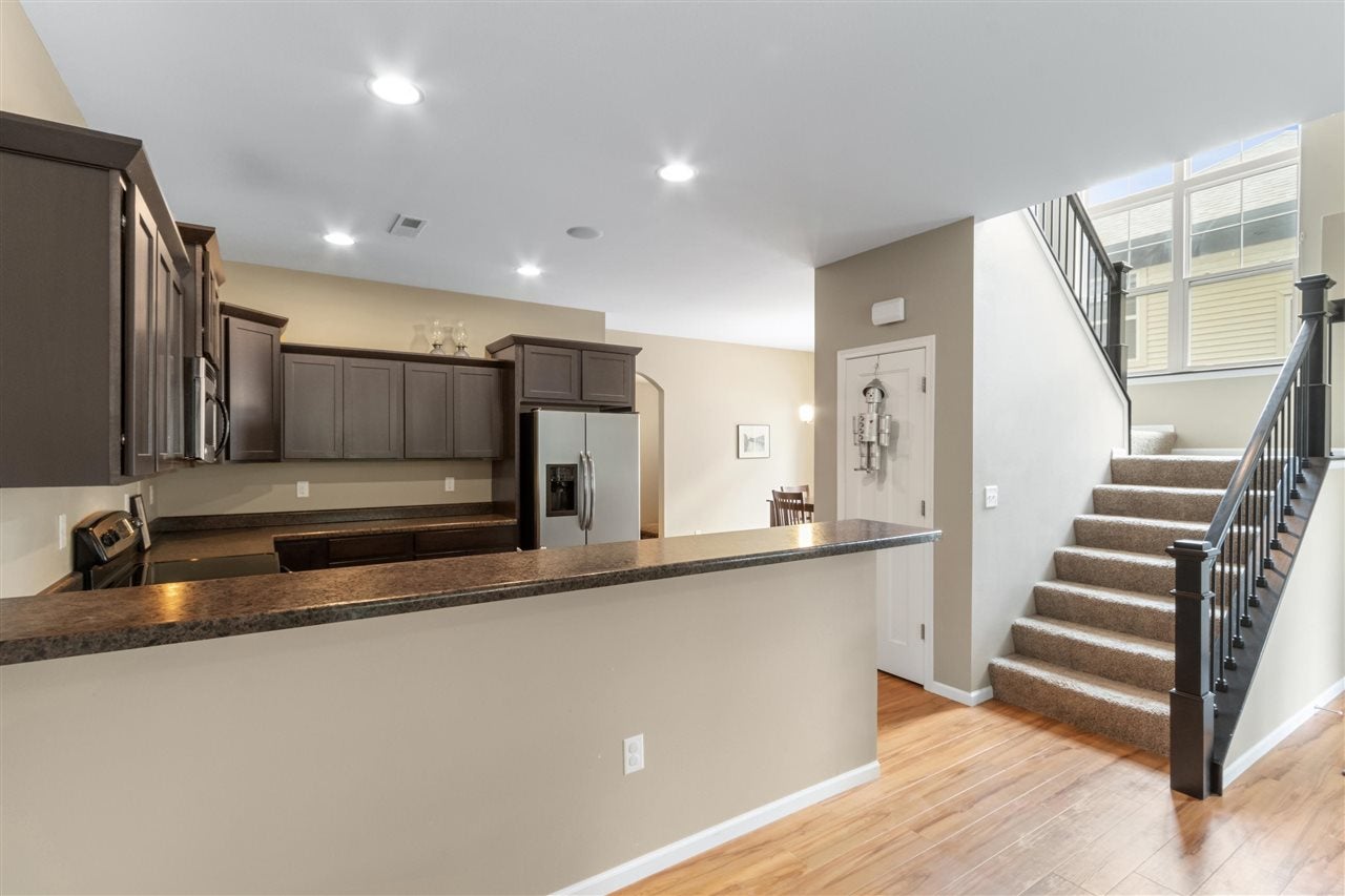 722 Arch Rock Road Iowa City, IA 52245 - Photo 6 of 27 Gallery Image 6