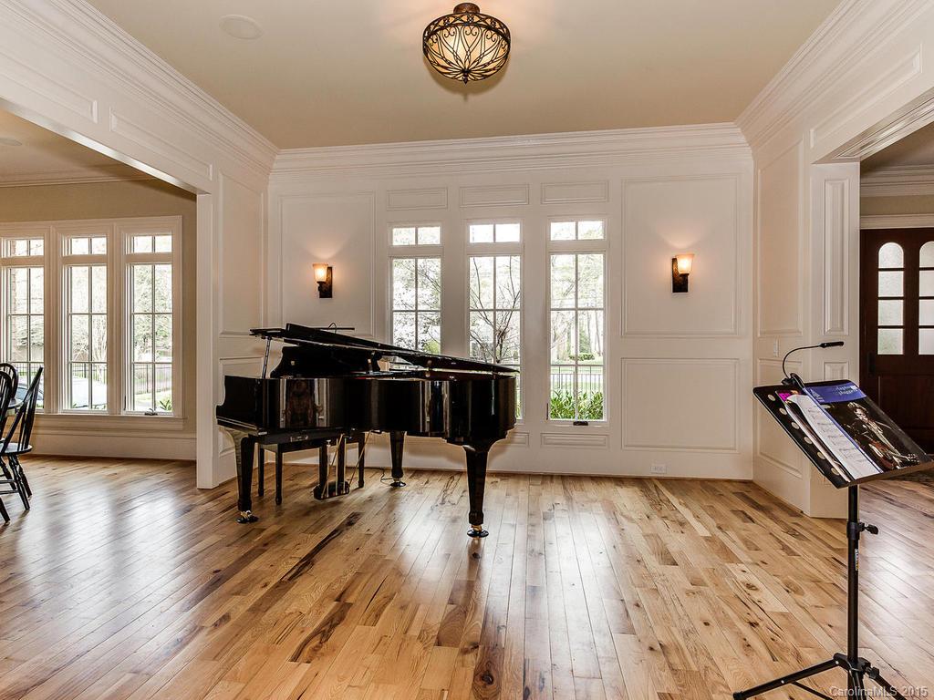 4322 Sharon View Road Charlotte, NC 28226 - Photo 5 of 24 Gallery Image 5