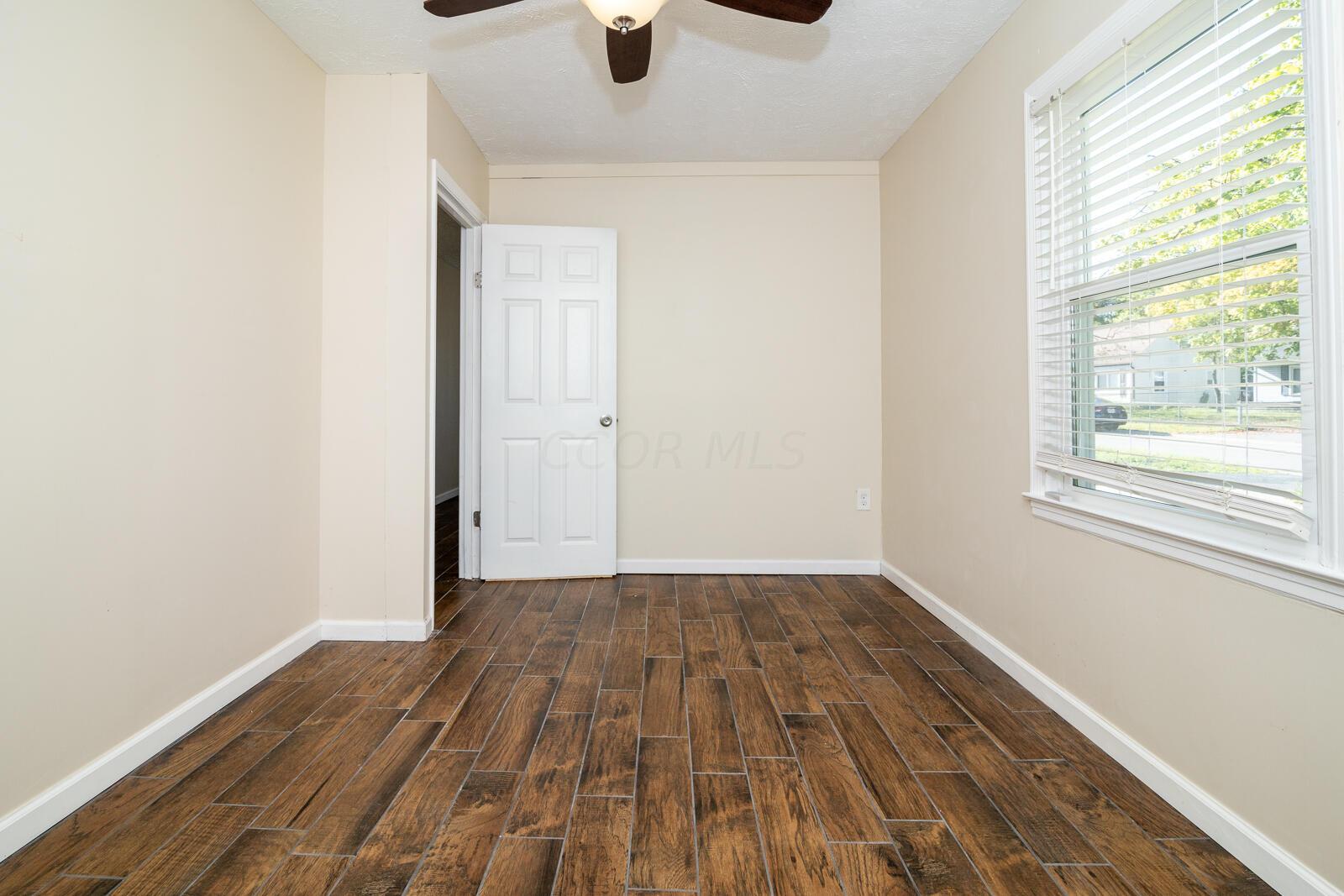 2393 Lindale Road Columbus, OH 43224 - Photo 21 of 42 2393 Lindale-21
