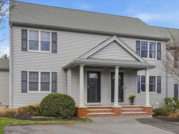 $519,900 | 300 Justin Drive, Unit 2, Weymouth, MA 02188