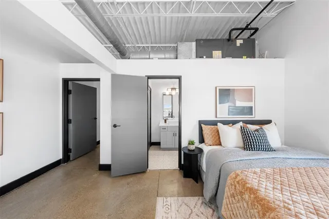 $915,000 | 219 South 4th Street, Unit 608, Waco, TX 76701