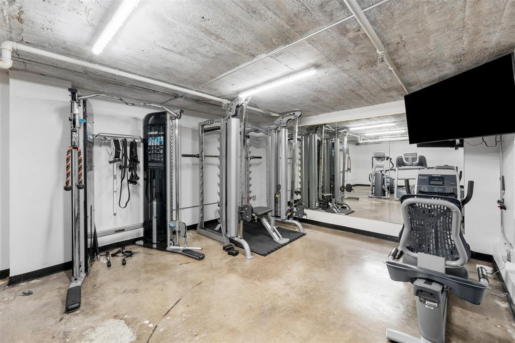 219 South 4th Street, Unit 608 Waco, TX 76701 - Photo 29 of 37 a view of a room with gym equipment