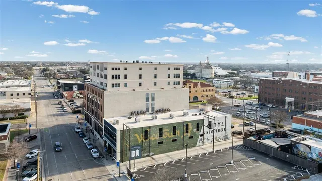$915,000 | 219 South 4th Street, Unit 608, Waco, TX 76701
