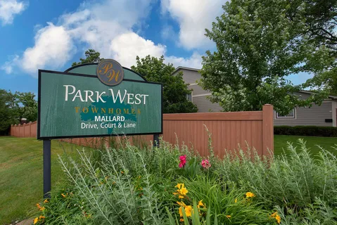 $470,000 | 408 Mallard Drive, Deerfield, IL 60015