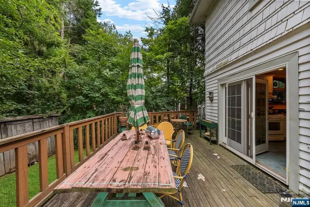 a view of deck with patio