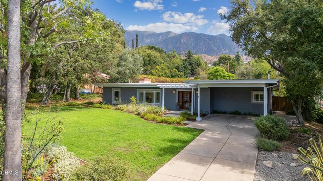 a entryway with a fountain