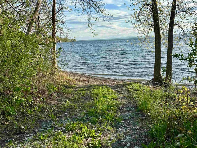 $1,325,000 | 302 Ledge Hill Drive, Georgia, VT 05478