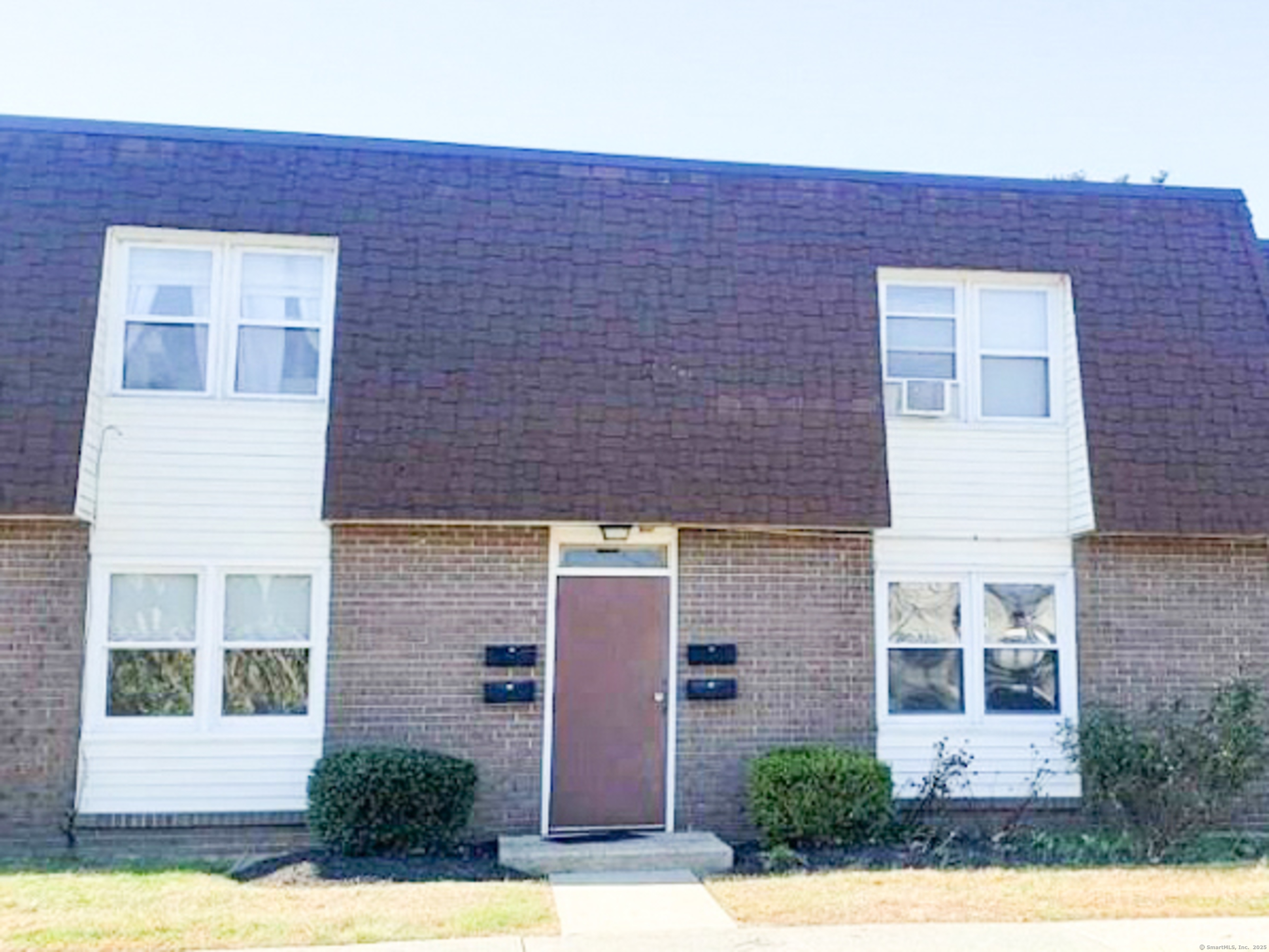 3 Roma Street, Unit B East Haven, CT 06512 - Photo 1 of 1 Gallery Image 1