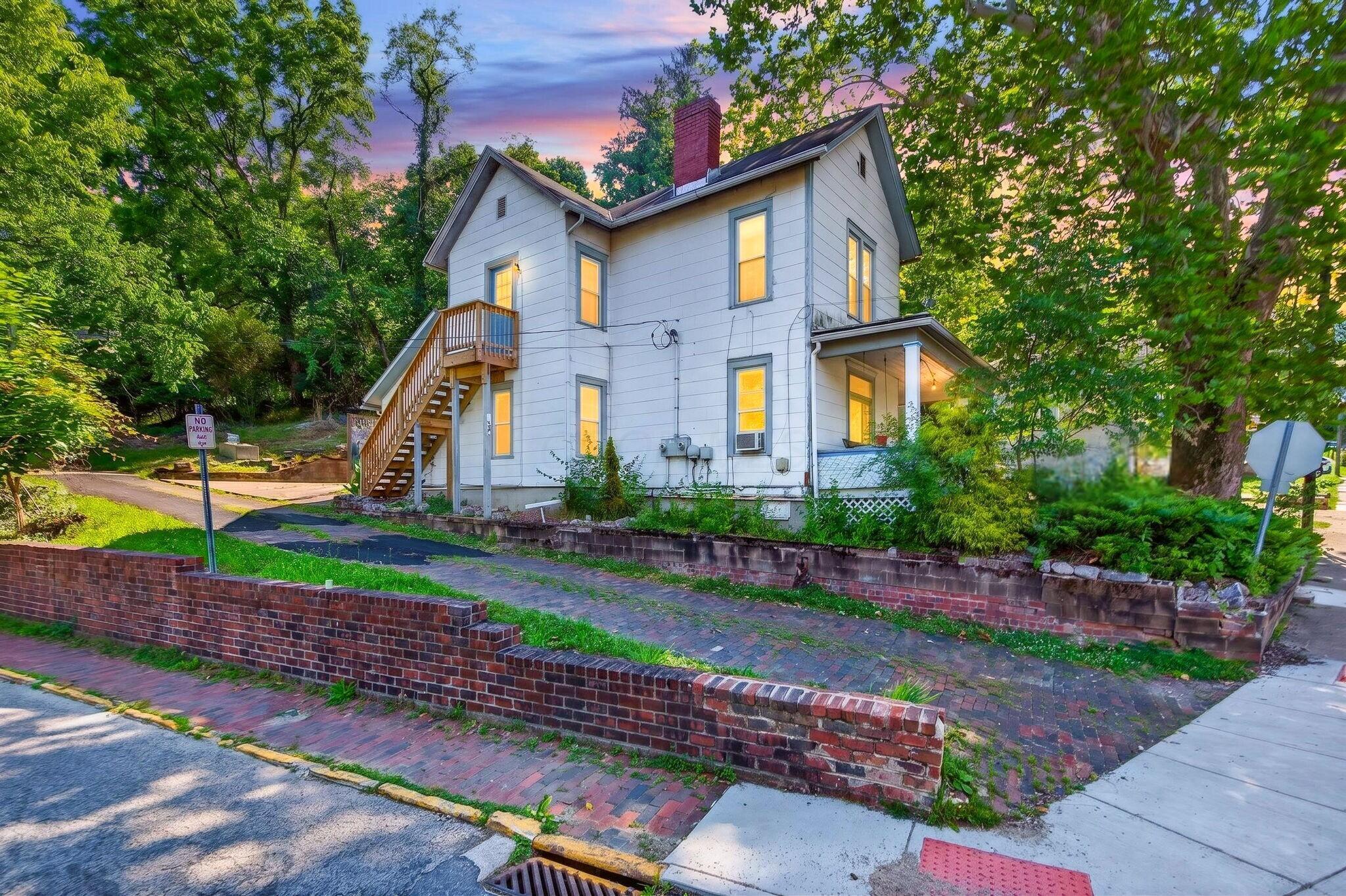 210 West State Street Athens, OH 45701 - Photo 1 of 41
