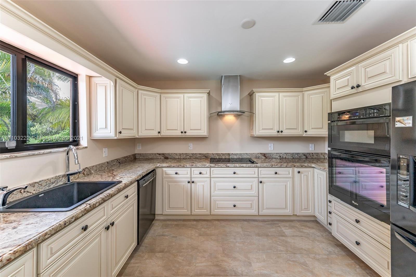 10104 Canoe Brook Circle Boca Raton, FL 33498 - Photo 2 of 17 Gallery Image 2