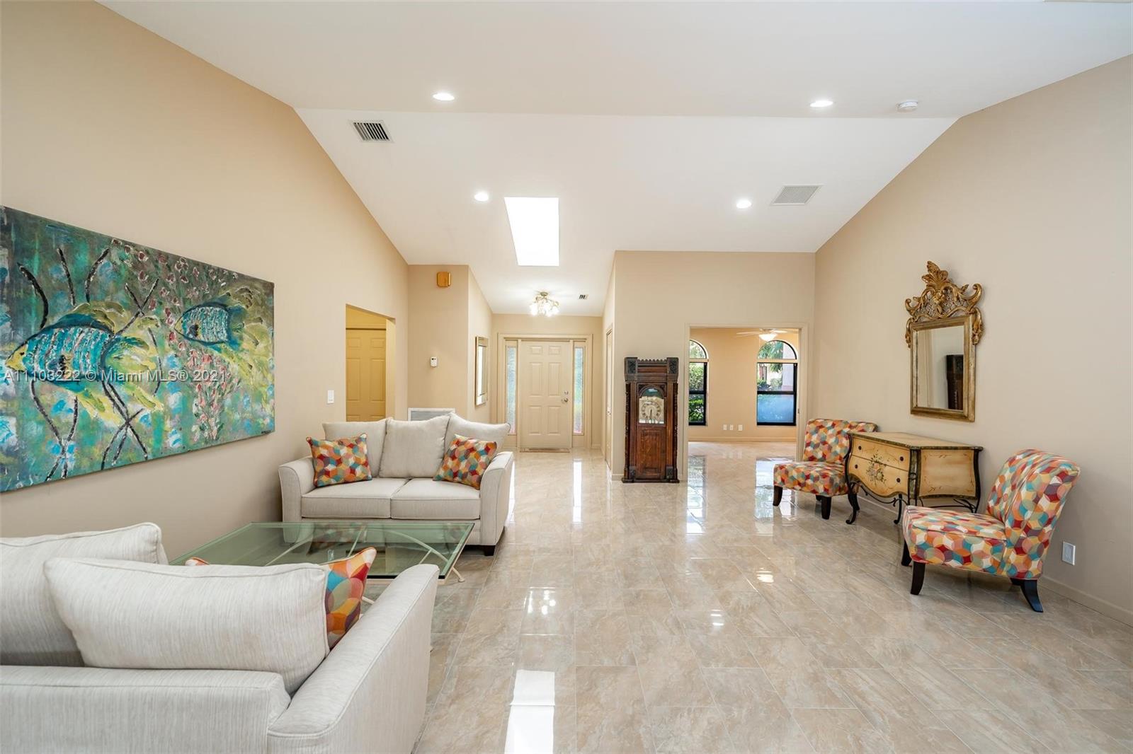 10104 Canoe Brook Circle Boca Raton, FL 33498 - Photo 8 of 17 Gallery Image 8