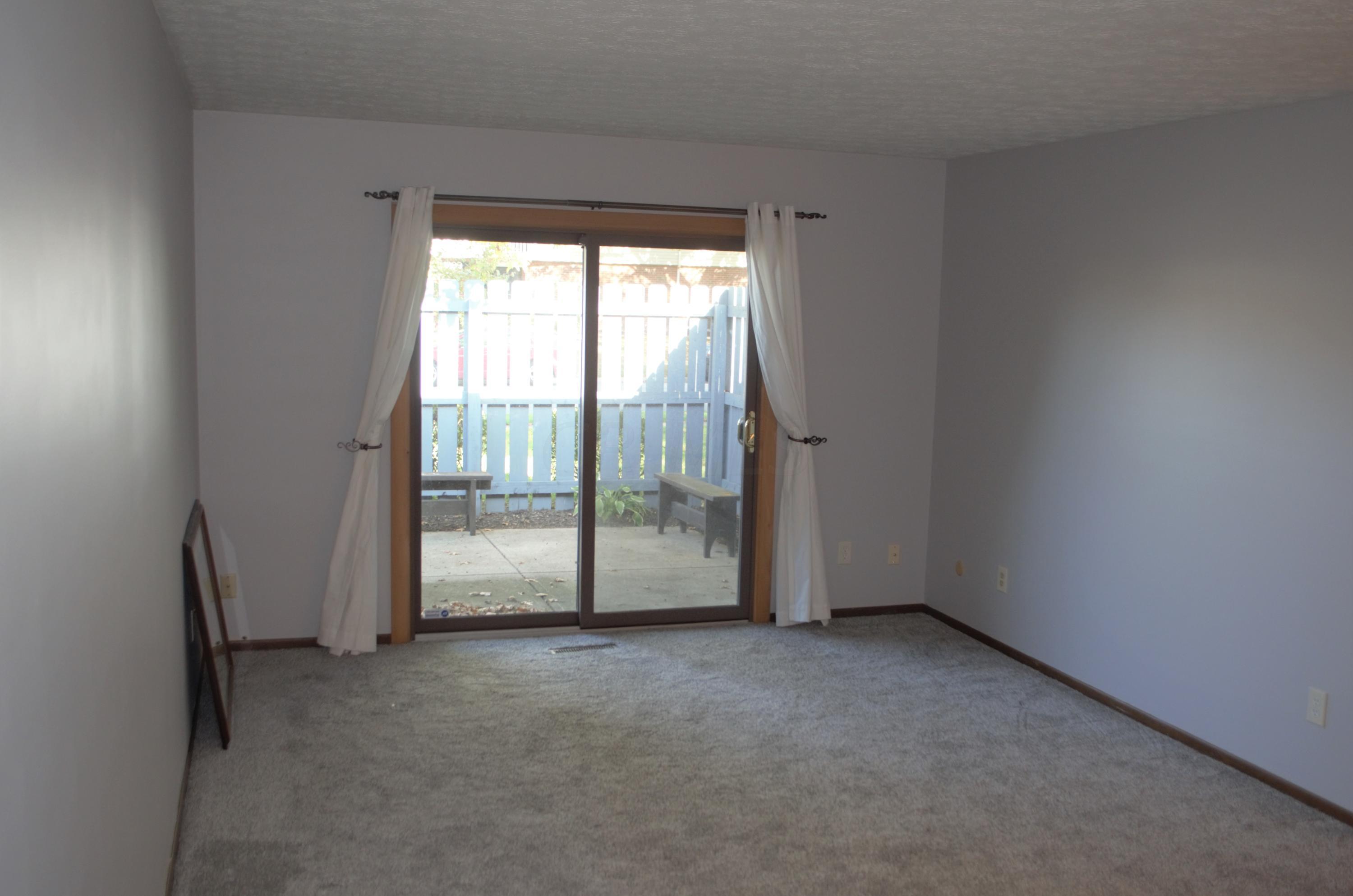 1300 Yorkland Road Columbus, OH 43232 - Photo 8 of 33