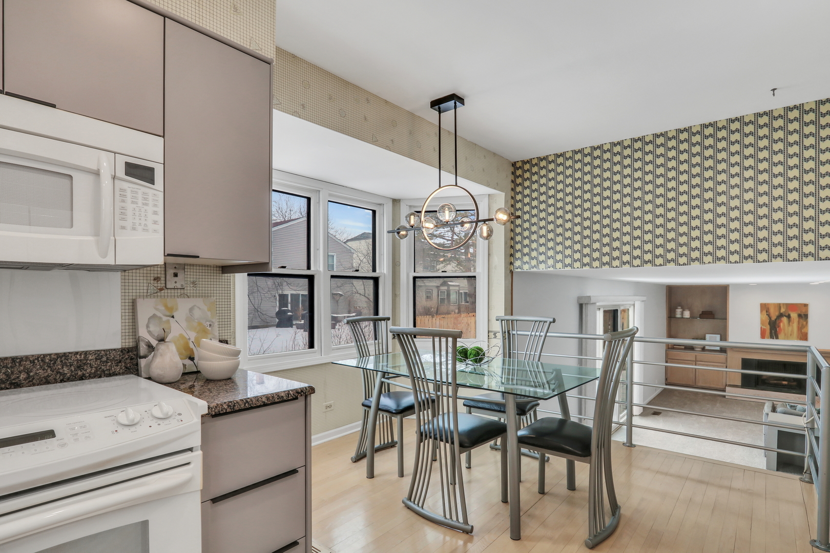 1234 Devonshire Road Buffalo Grove, IL 60089 - Photo 13 of 39