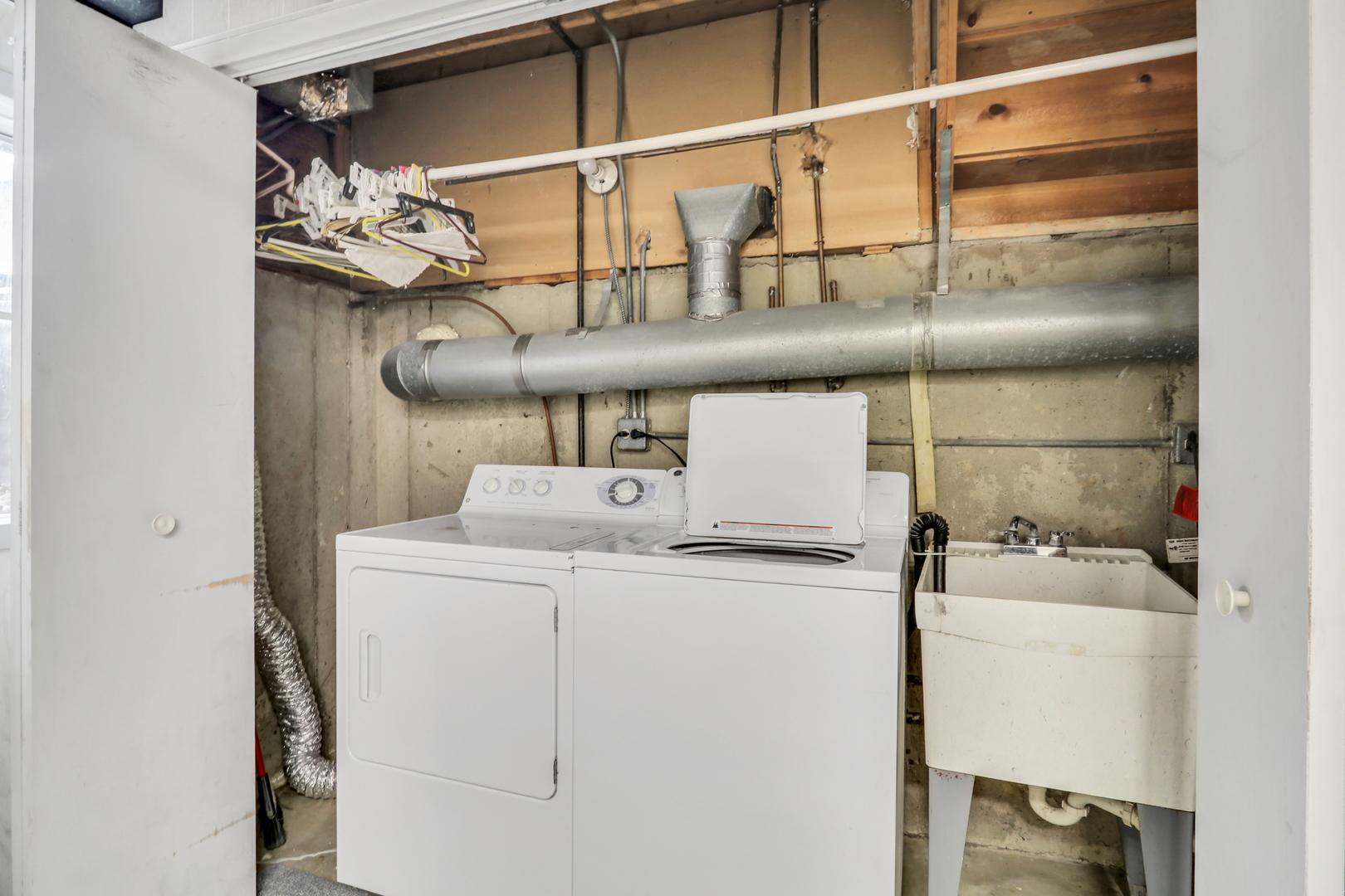 1234 Devonshire Road Buffalo Grove, IL 60089 - Photo 31 of 39