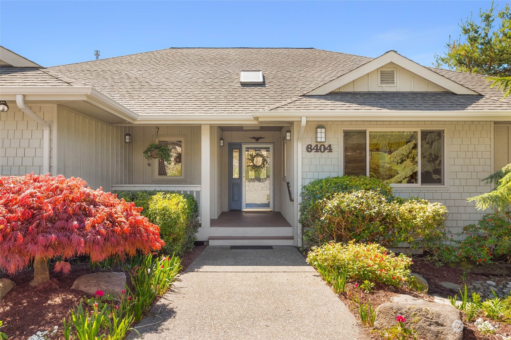 6404 Warren Street Anacortes, WA 98221 - Photo 3 of 38 a front view of a house