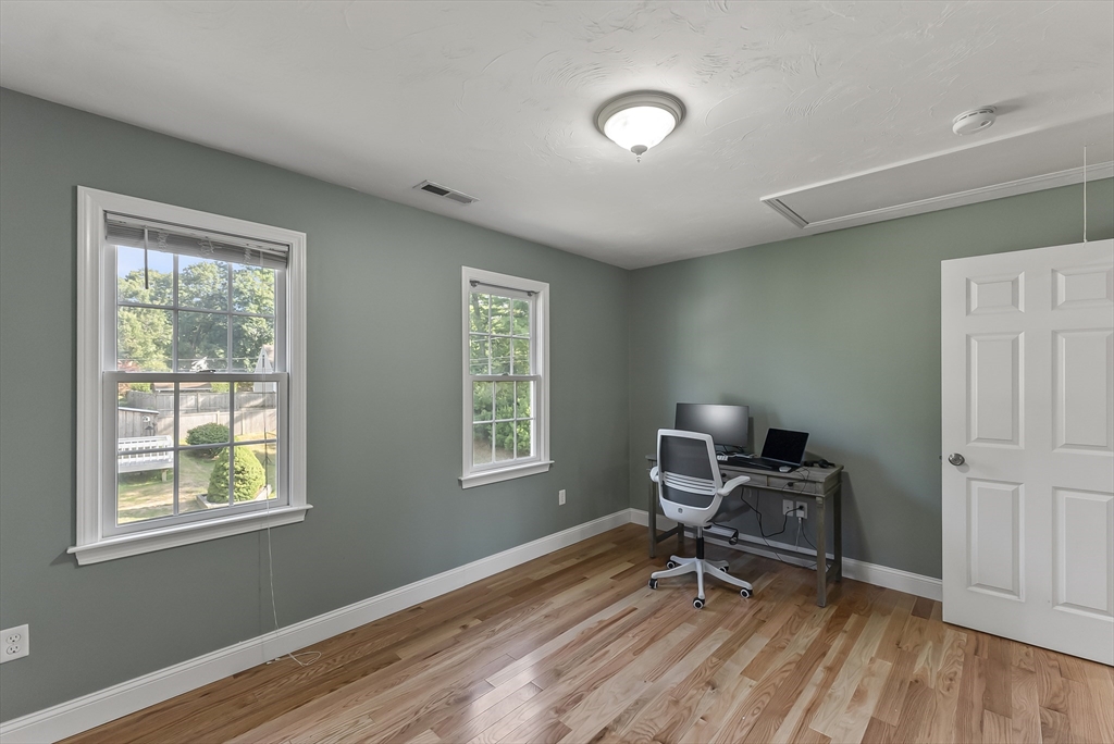 6 Priscilla Road Duxbury, MA 02332 - Photo 13 of 22 Gallery Image 13