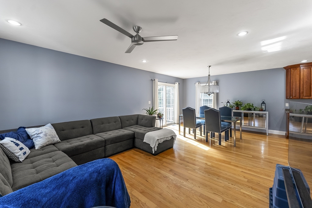 6 Priscilla Road Duxbury, MA 02332 - Photo 6 of 22 Gallery Image 6