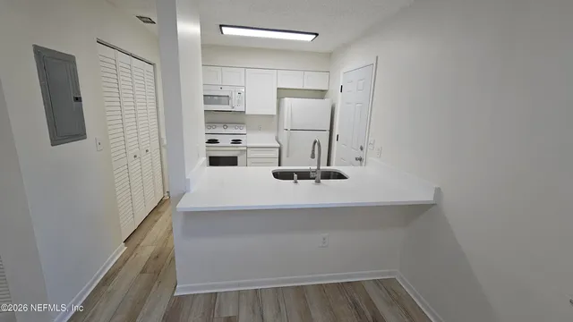 $1,895 | 820 Orchid Street, Atlantic Beach, FL 32233