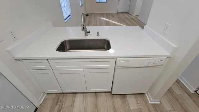 $1,895 | 820 Orchid Street, Atlantic Beach, FL 32233