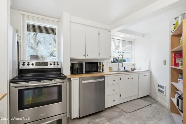 $950,000 | 417 Pine Street, Sandpoint, ID 83864